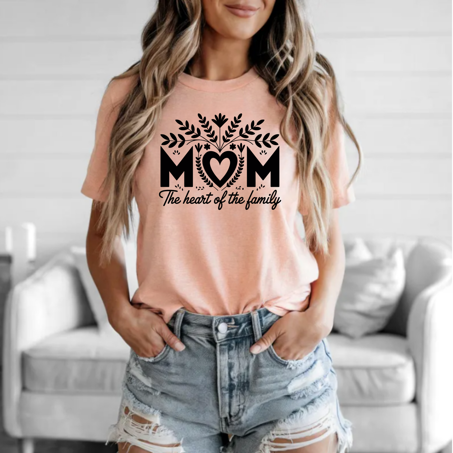 T-Shirt 'Mom, the heart of the family' Unisex Jersey Short Sleeve Tee