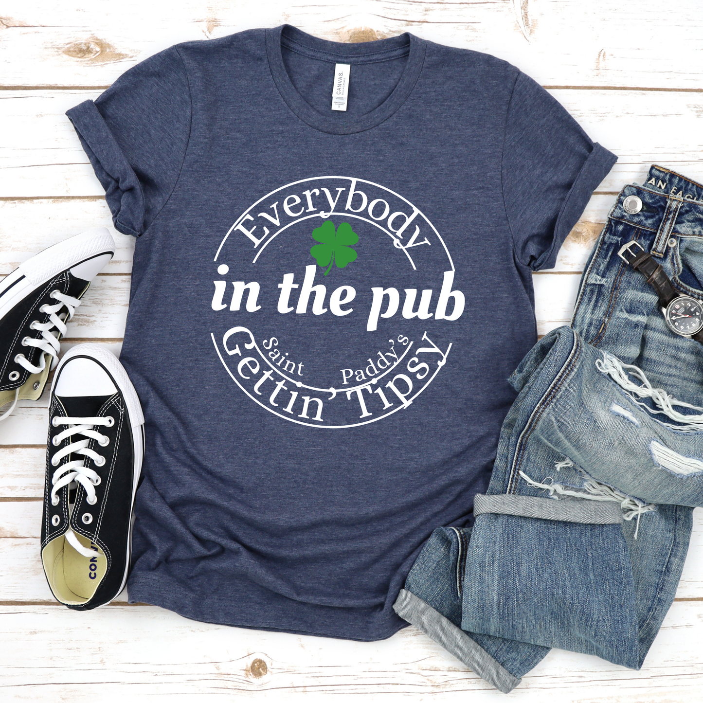 Everybody in the pub getting tipsy tee