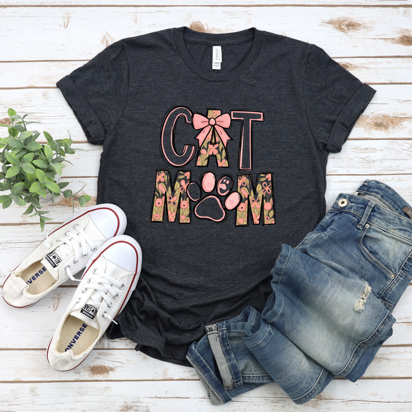Cat Mom Tee - Unisex Jersey Short Sleeve Shirt