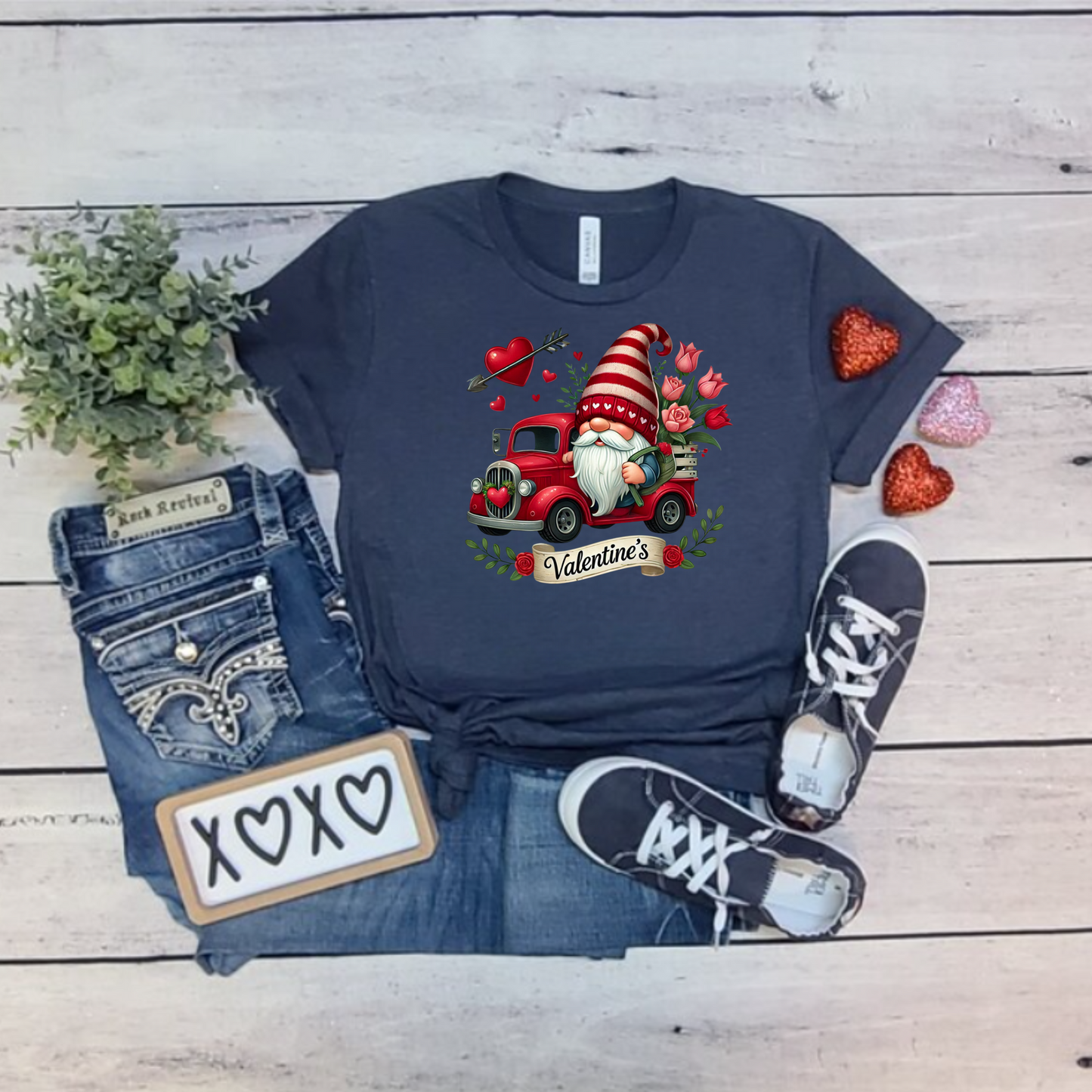 Valentines Day Farm Truck with Gnome