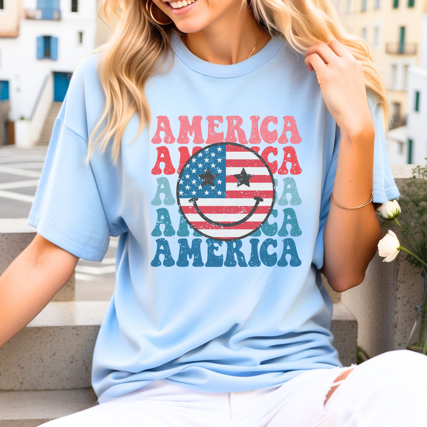 T-Shirt 'America' with Smiley Face Flag Unisex Tee