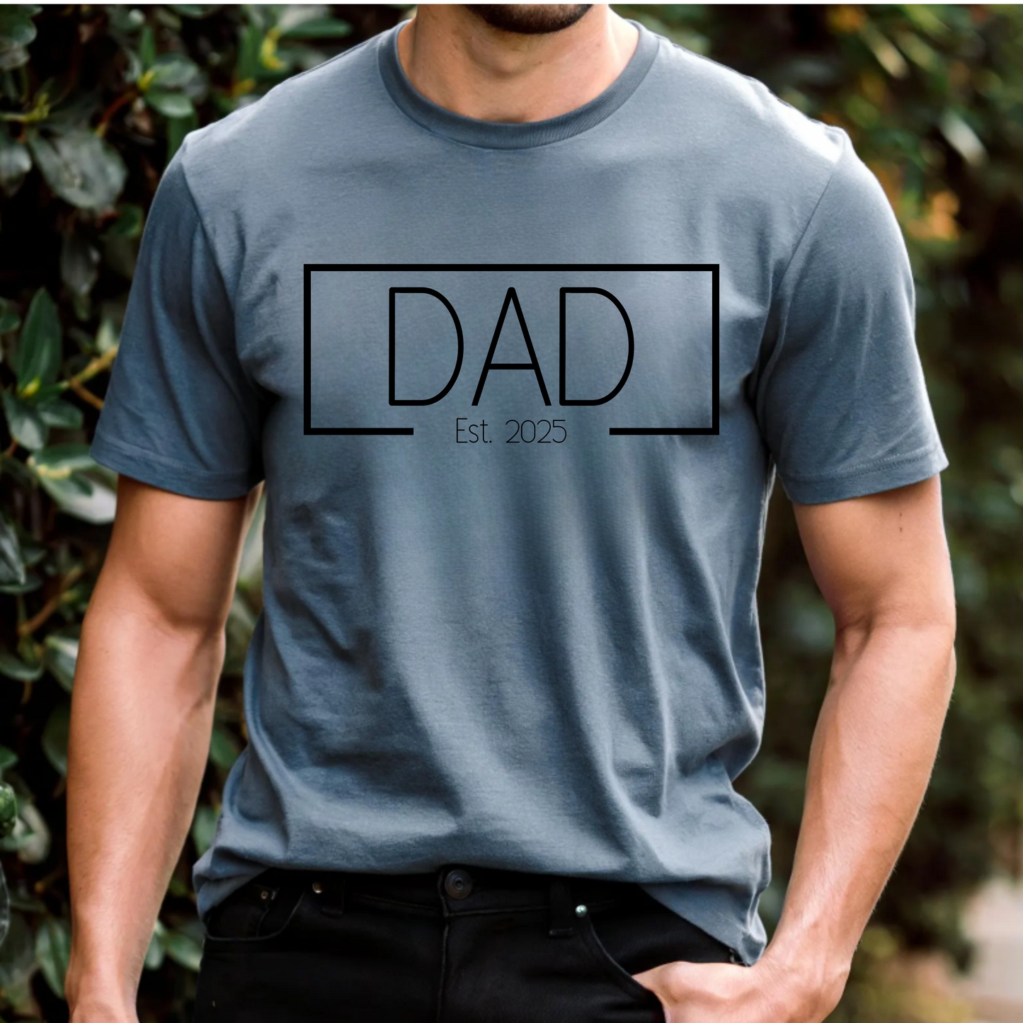 T-Shirt Dad est 2025 Unisex Jersey Short Sleeve Tee