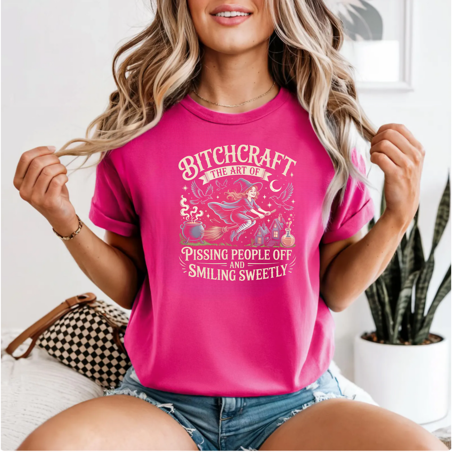 T-Shirt: Bitchcraft - Pissing People Off and Smiling Sweetly