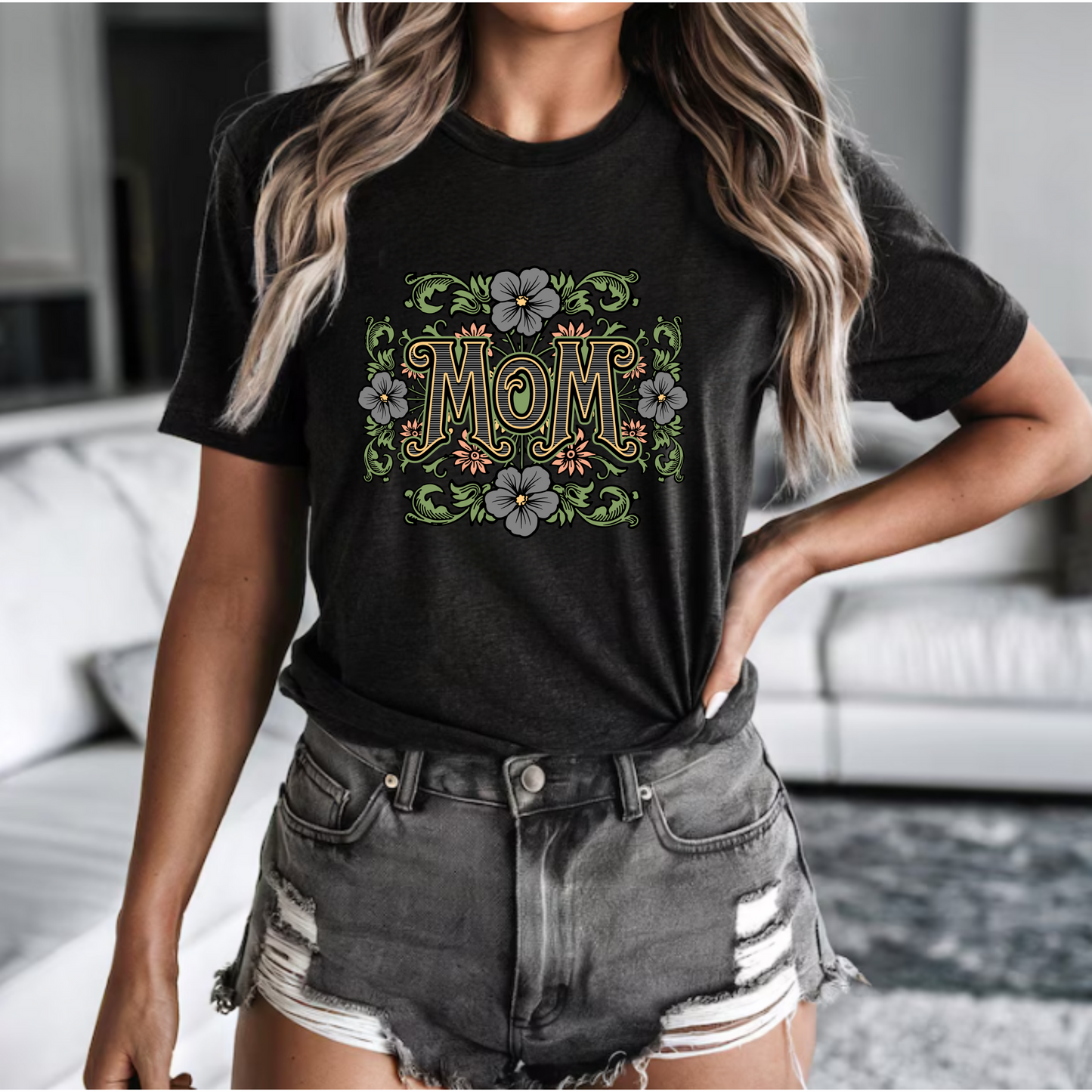 Floral 'Mom' png