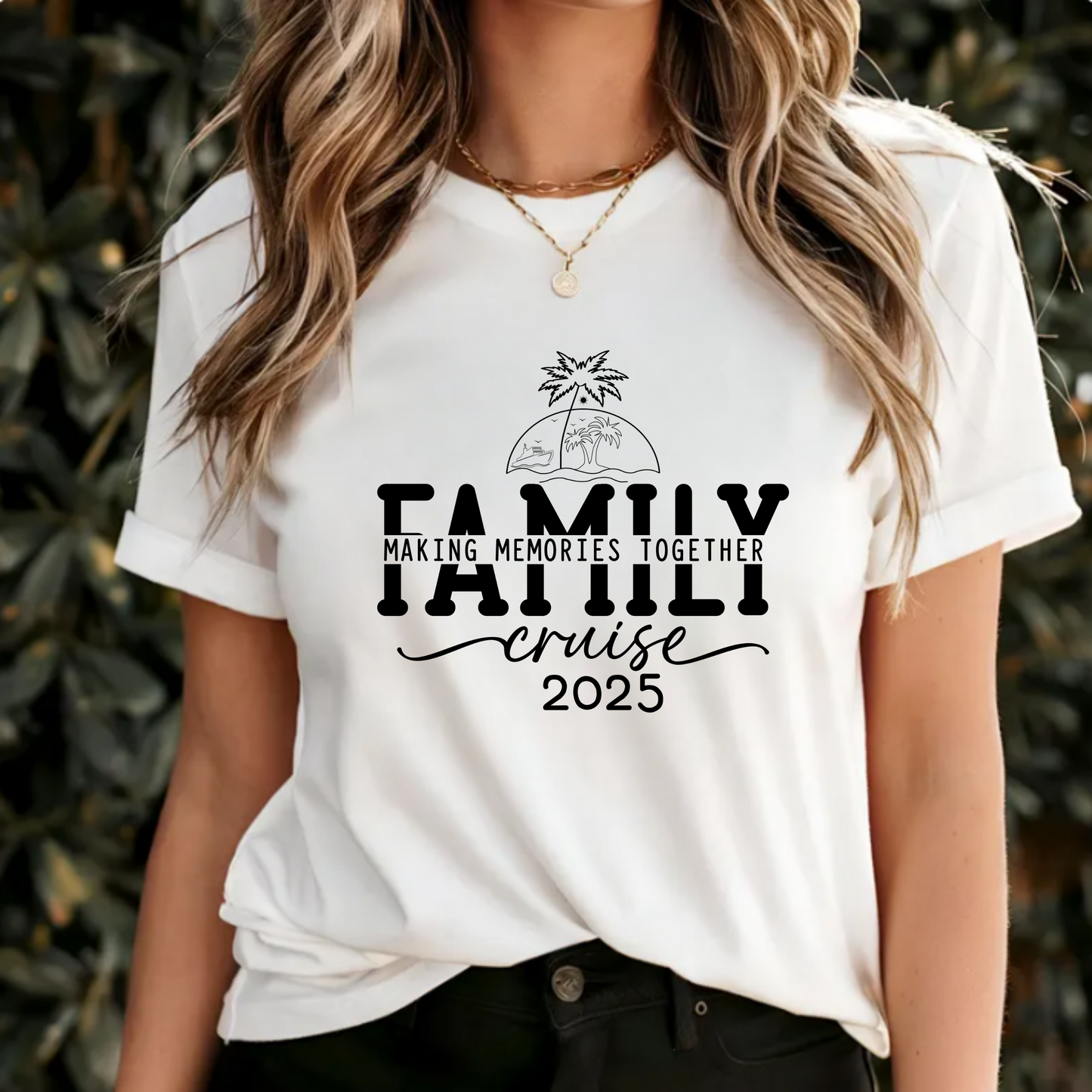 Customized Family Cruise 2025 T-Shirt