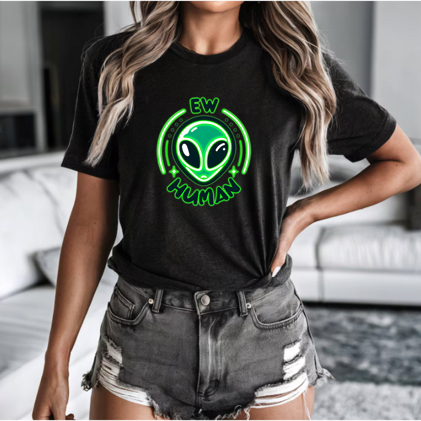 Alien-Ew human Tee