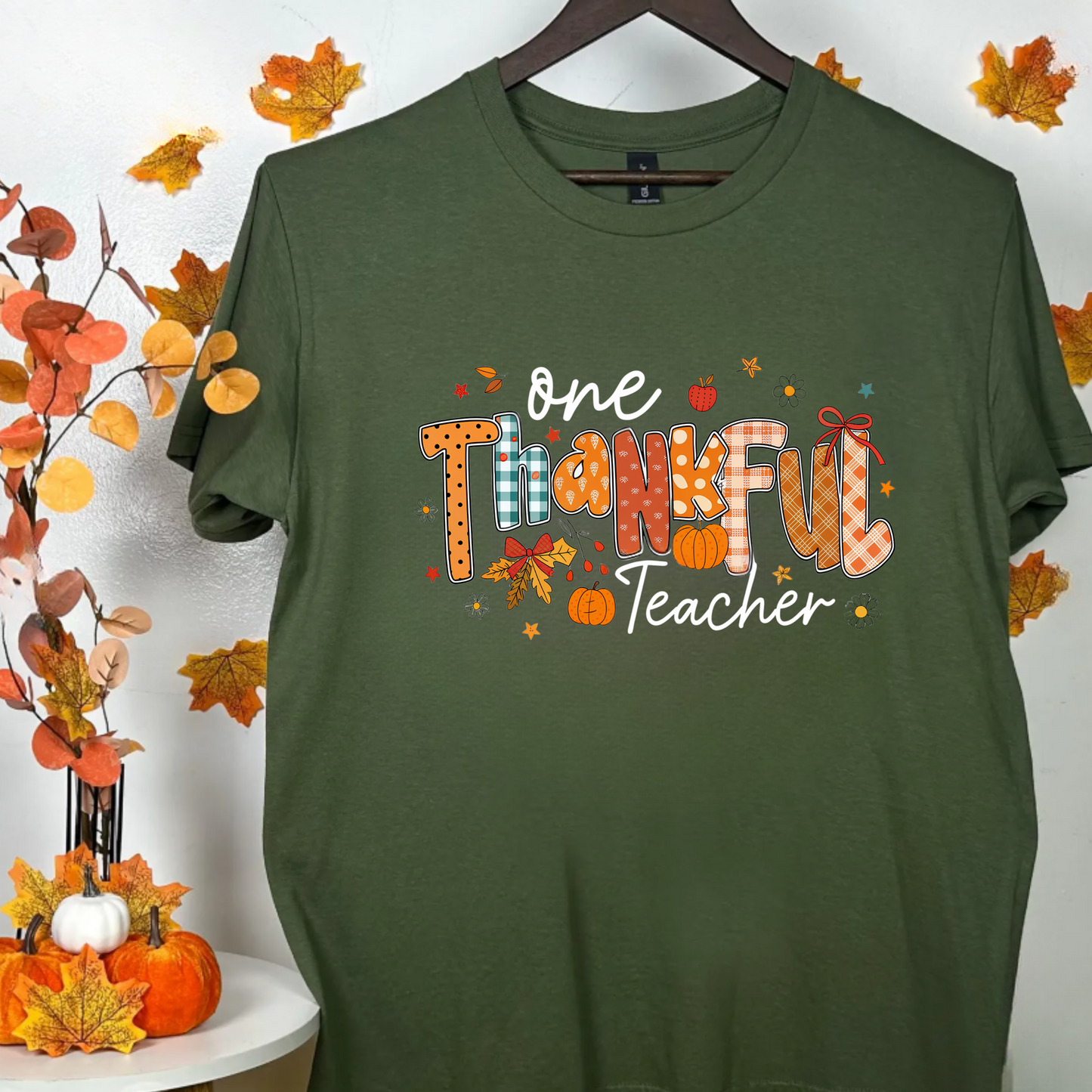 Teacher Appreciation Unisex Softstyle T-Shirt - One Thankful Teacher Design