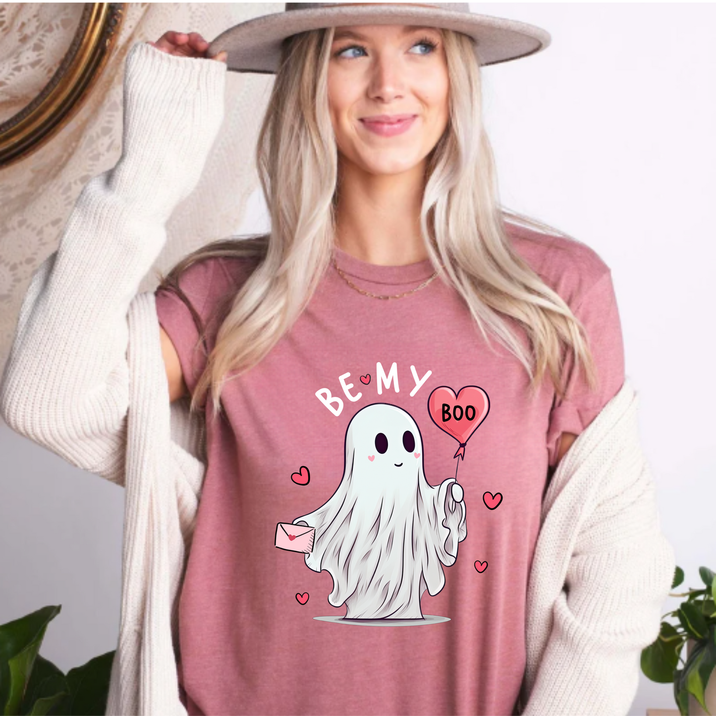 Be my boo Valentines Day T-shirt