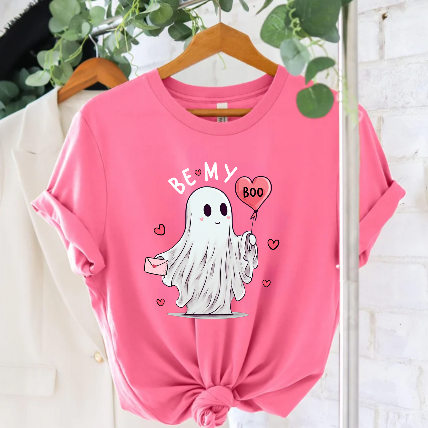Be my boo Valentines Day T-shirt
